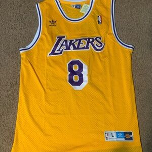 Kobe Bean Bryant Los Angeles Lakers  Basketball Jersey/L(NEGOTIABLE, BRAND NEW)